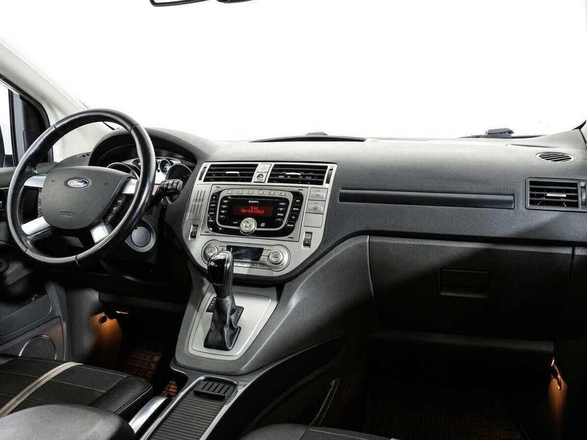 Ford Kuga с пробегом — 2012 год. Фото: #8