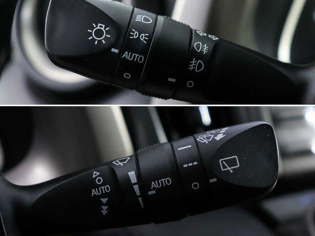 Toyota RAV4 с пробегом — 2012 год. Фото: #17