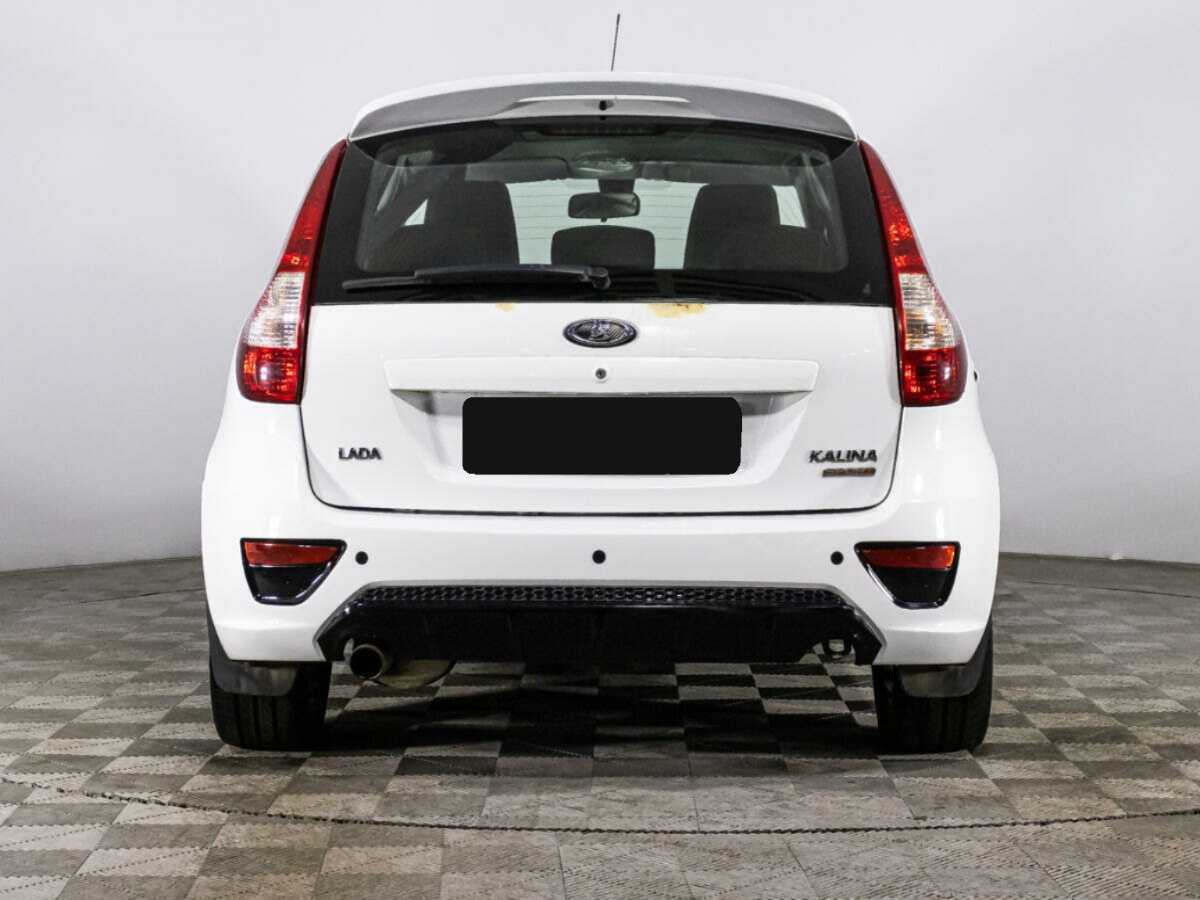 Lada (ВАЗ) Kalina с пробегом — 2015 год. Фото: #5