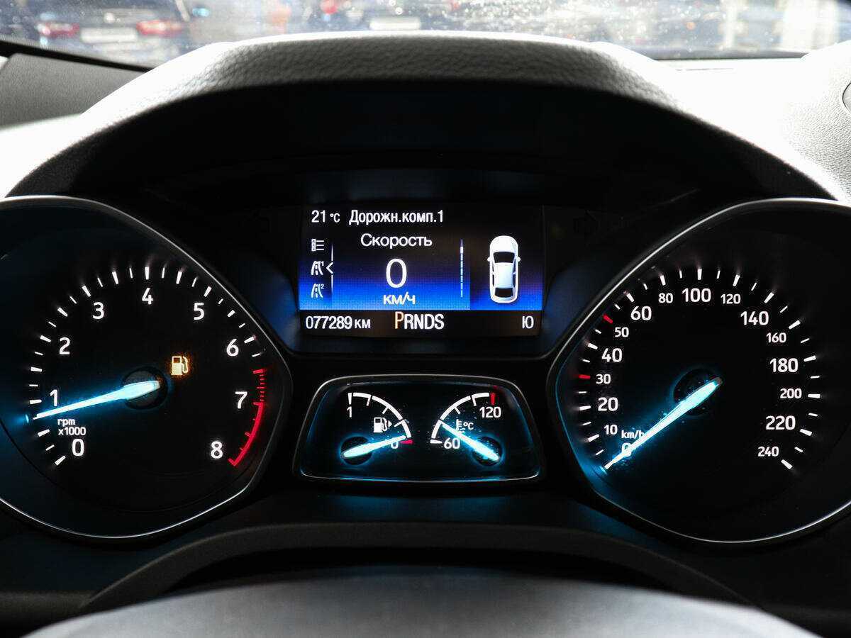 Ford Kuga с пробегом — 2017 год. Фото: #10