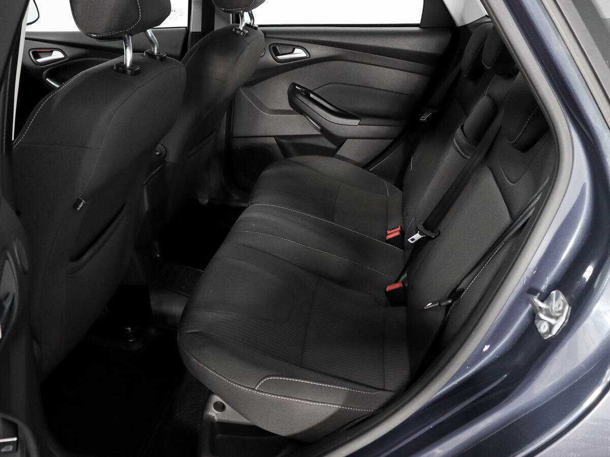 Ford Focus с пробегом — 2013 год. Фото: #10