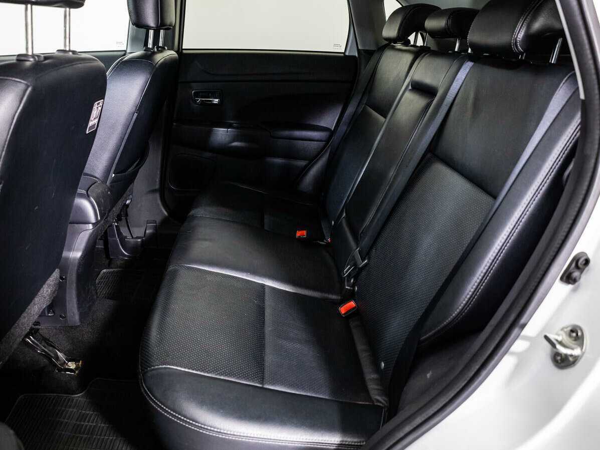 Mitsubishi ASX с пробегом — 2013 год. Фото: #9