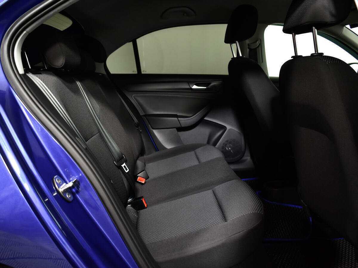 Volkswagen Polo с пробегом — 2021 год. Фото: #7