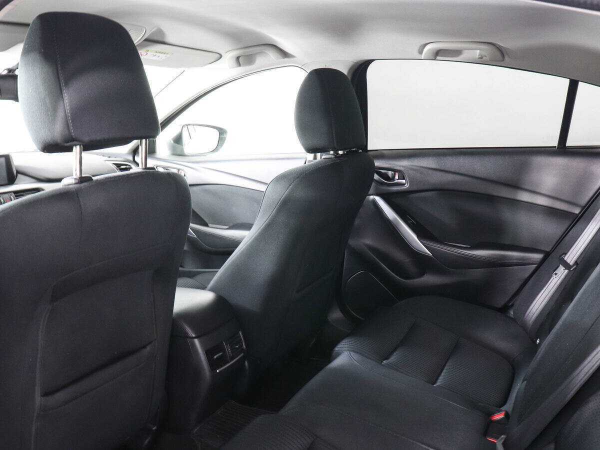 Mazda 6 с пробегом — 2016 год. Фото: #11