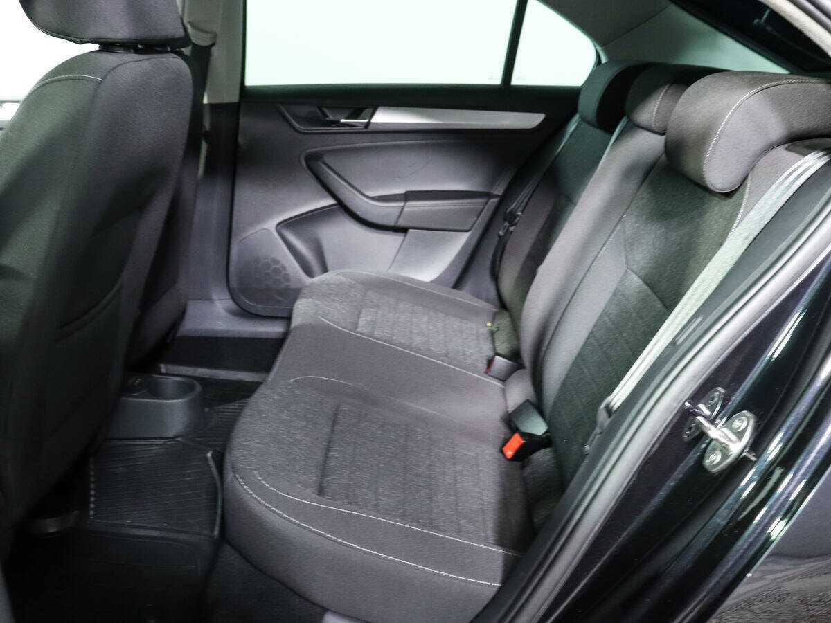 Skoda Rapid с пробегом — 2020 год. Фото: #7