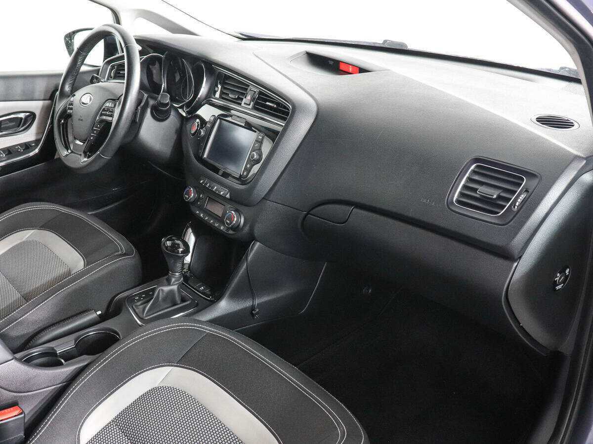 Kia Ceed с пробегом — 2018 год. Фото: #9