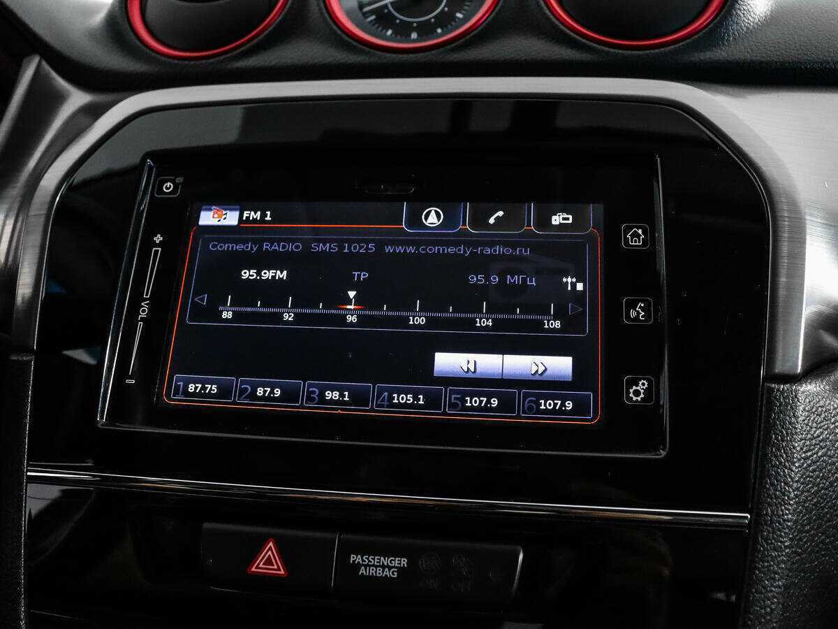 Suzuki Vitara с пробегом — 2017 год. Фото: #13