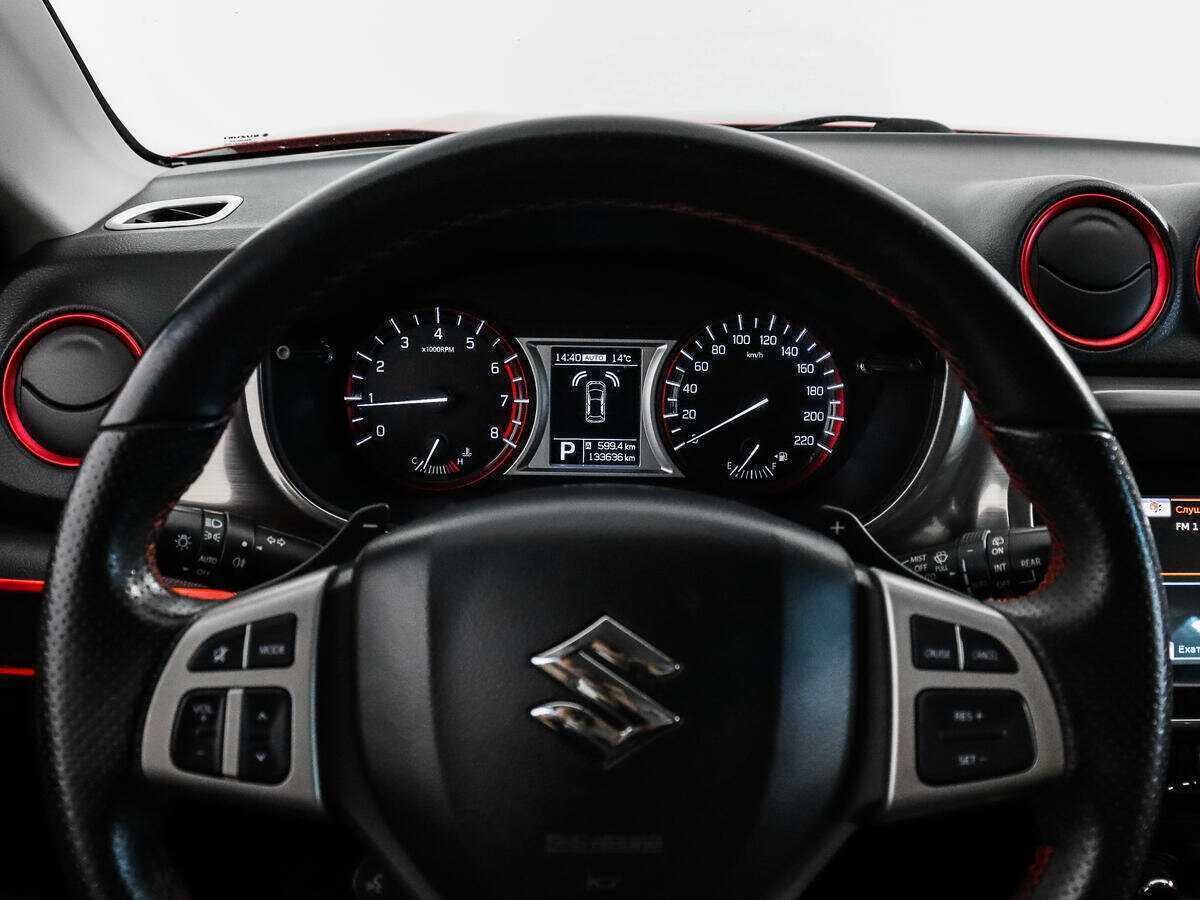 Suzuki Vitara с пробегом — 2017 год. Фото: #14