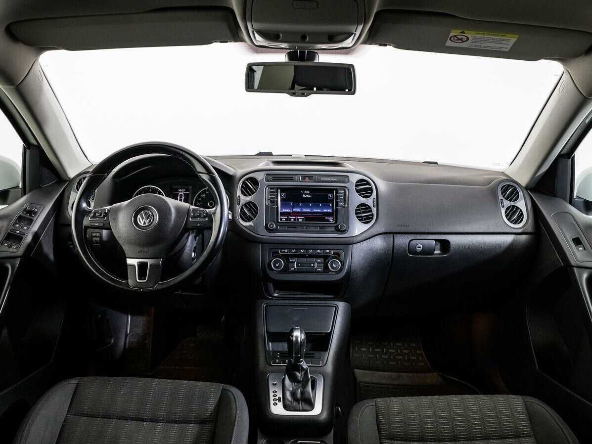 Volkswagen Tiguan с пробегом — 2013 год. Фото: #10
