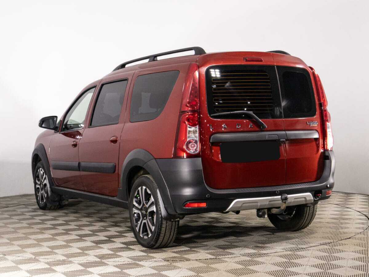 Lada (ВАЗ) Largus с пробегом — 2021 год. Фото: #5