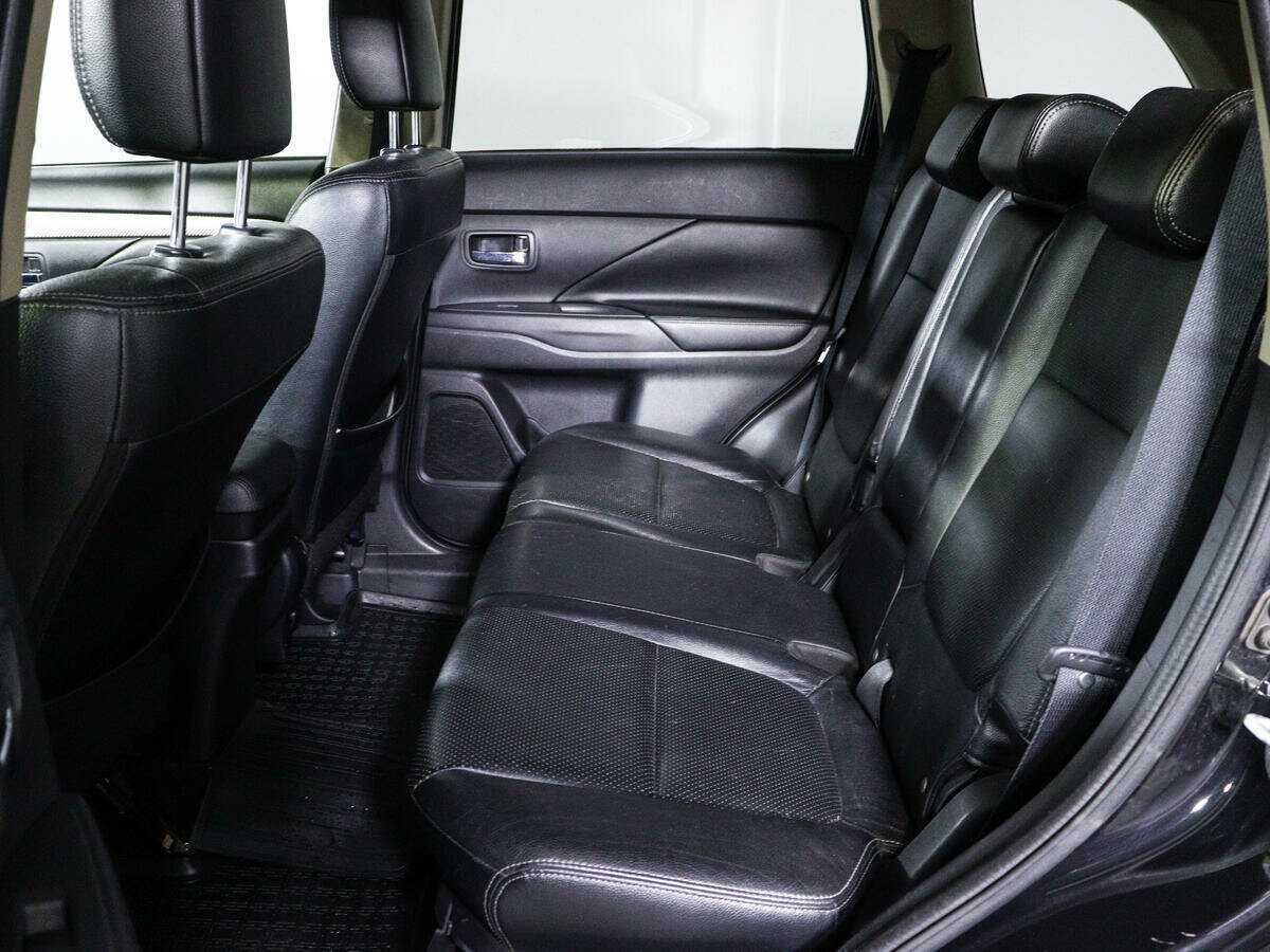 Купить Митсубиши Оутлэндер, 2012, 552 876 км.. Фото: #7