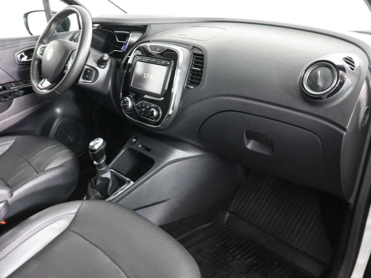 Renault Kaptur с пробегом — 2017 год. Фото: #9