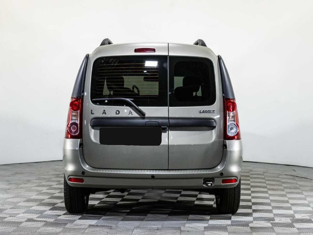 Lada (ВАЗ) Largus с пробегом — 2021 год. Фото: #4