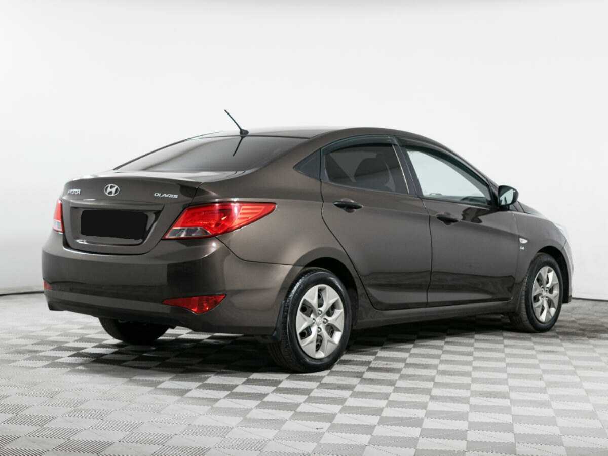 Hyundai Solaris с пробегом — 2014 год. Фото: #4