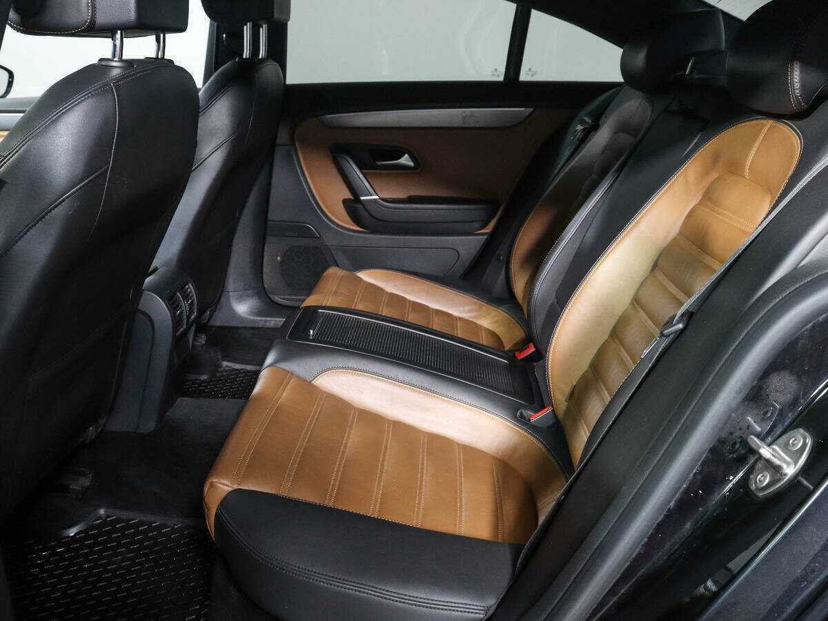 Volkswagen Passat CC с пробегом — 2013 год. Фото: #7