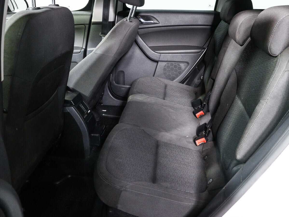 Skoda Yeti с пробегом — 2016 год. Фото: #9