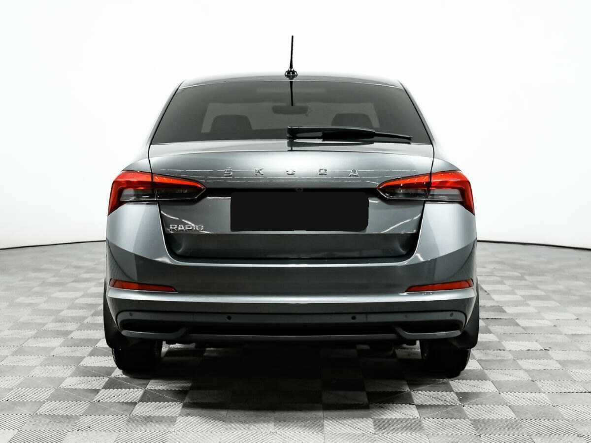 Skoda Rapid с пробегом — 2020 год. Фото: #5