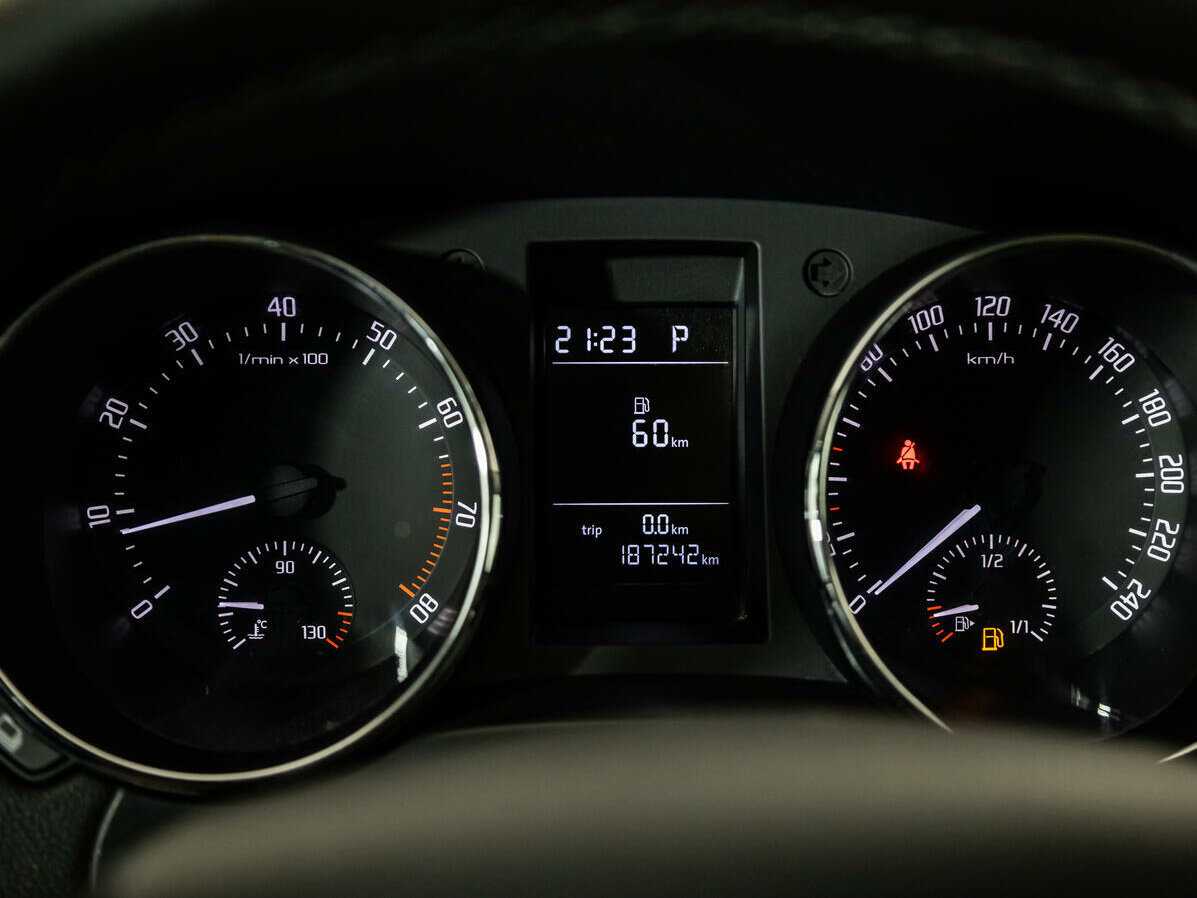 Skoda Yeti с пробегом — 2015 год. Фото: #11