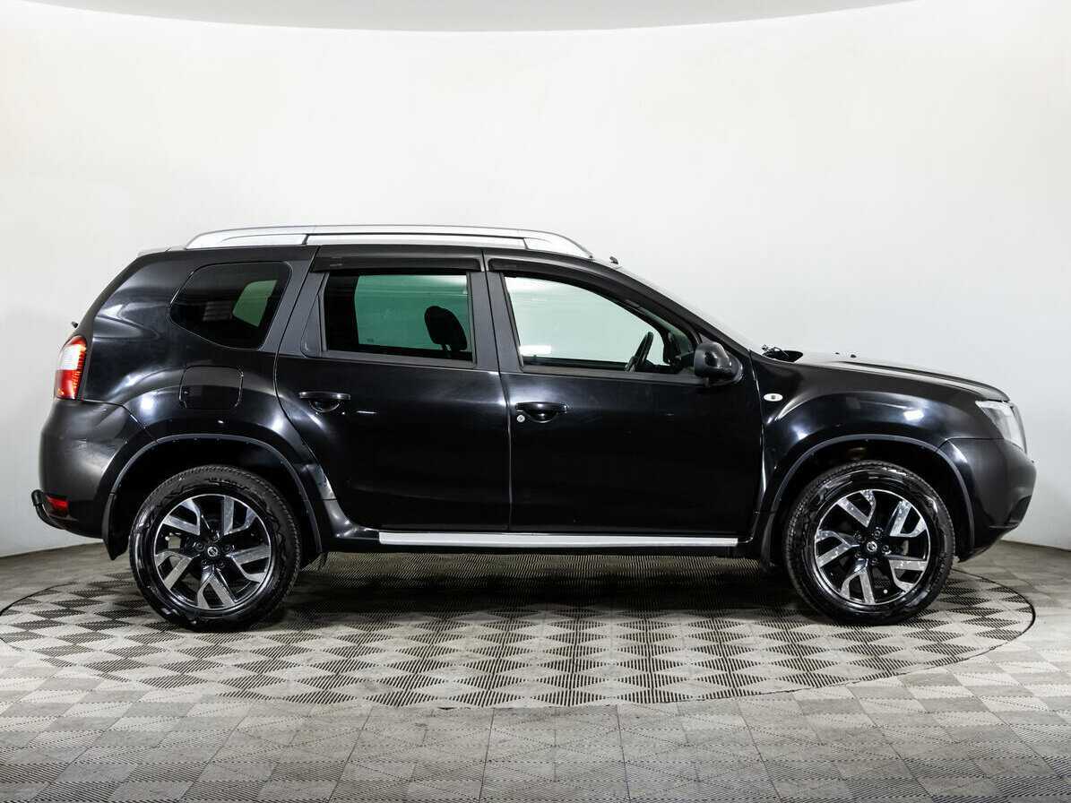 Nissan Terrano с пробегом — 2015 год. Фото: #3