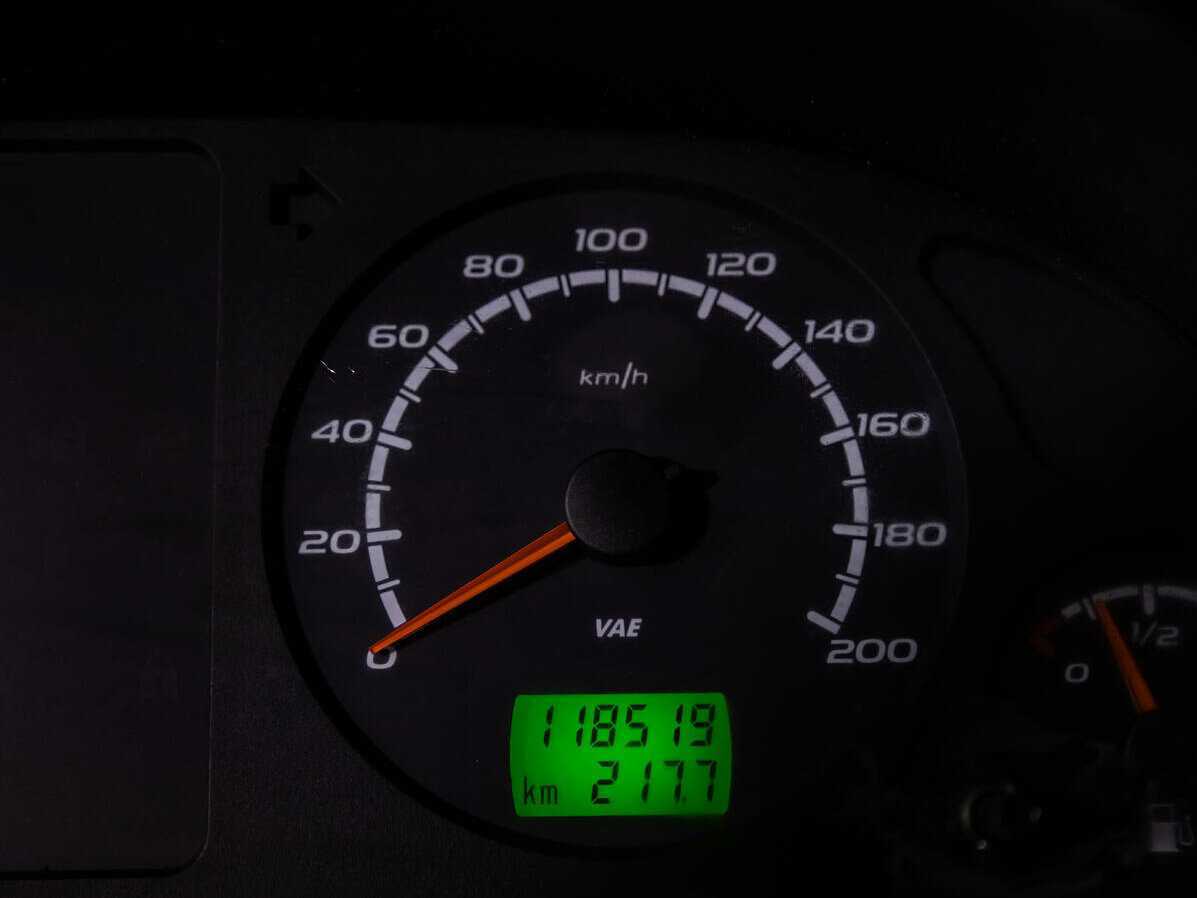 УАЗ Patriot с пробегом — 2012 год. Фото: #11