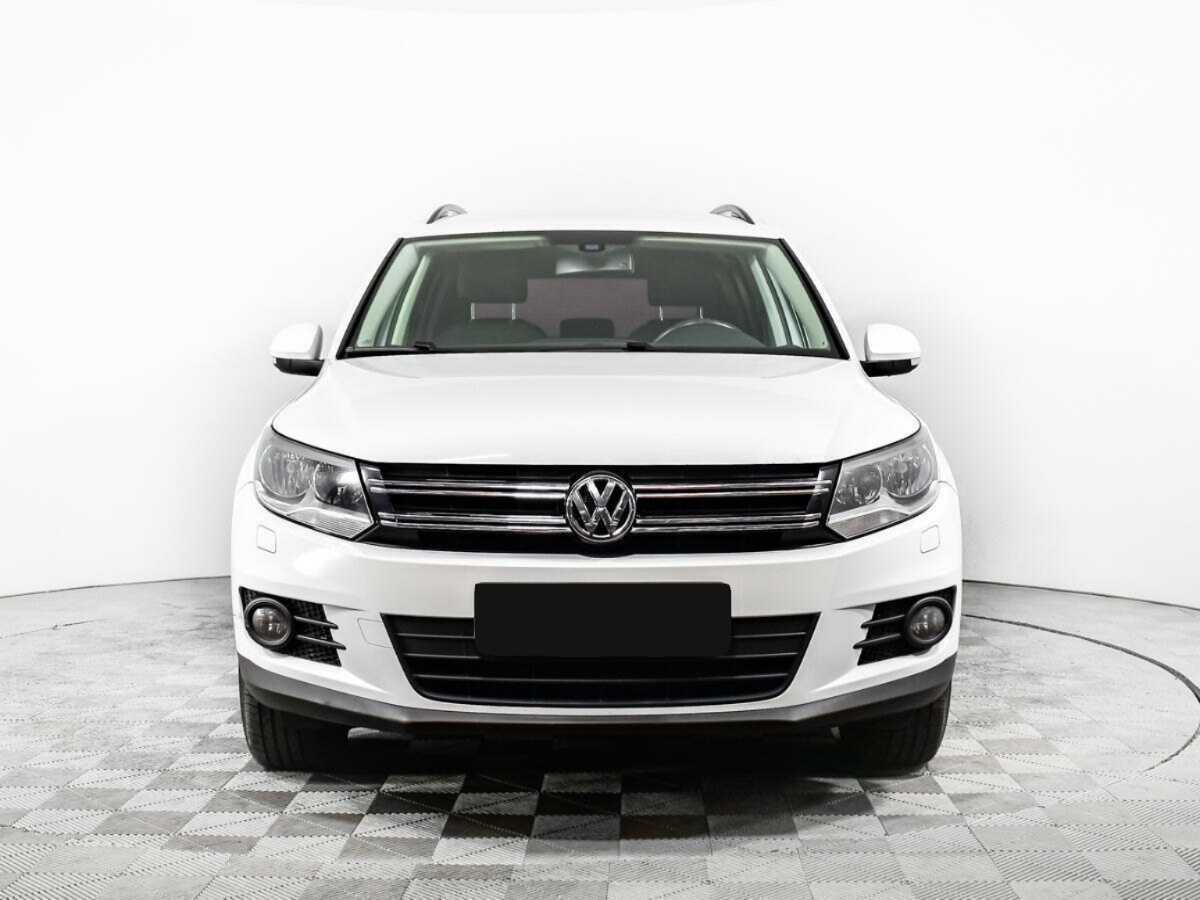 Volkswagen Tiguan с пробегом — 2015 год. Фото: #1