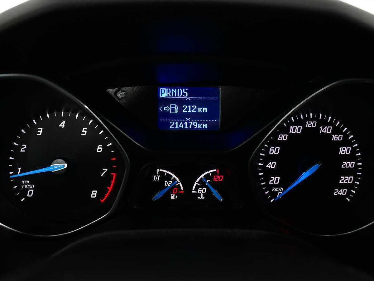Ford Focus с пробегом — 2014 год. Фото: #10