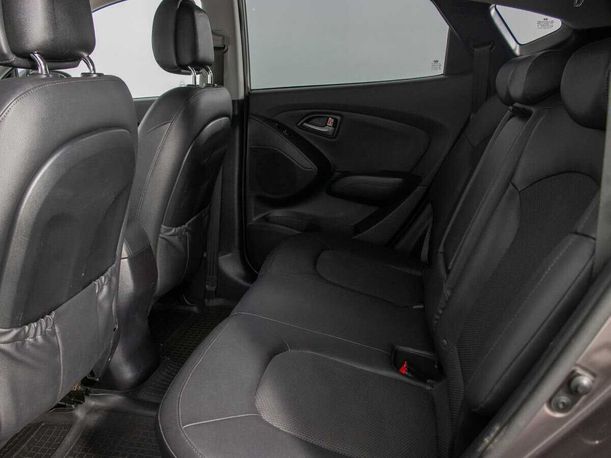 Hyundai ix35 с пробегом — 2014 год. Фото: #12