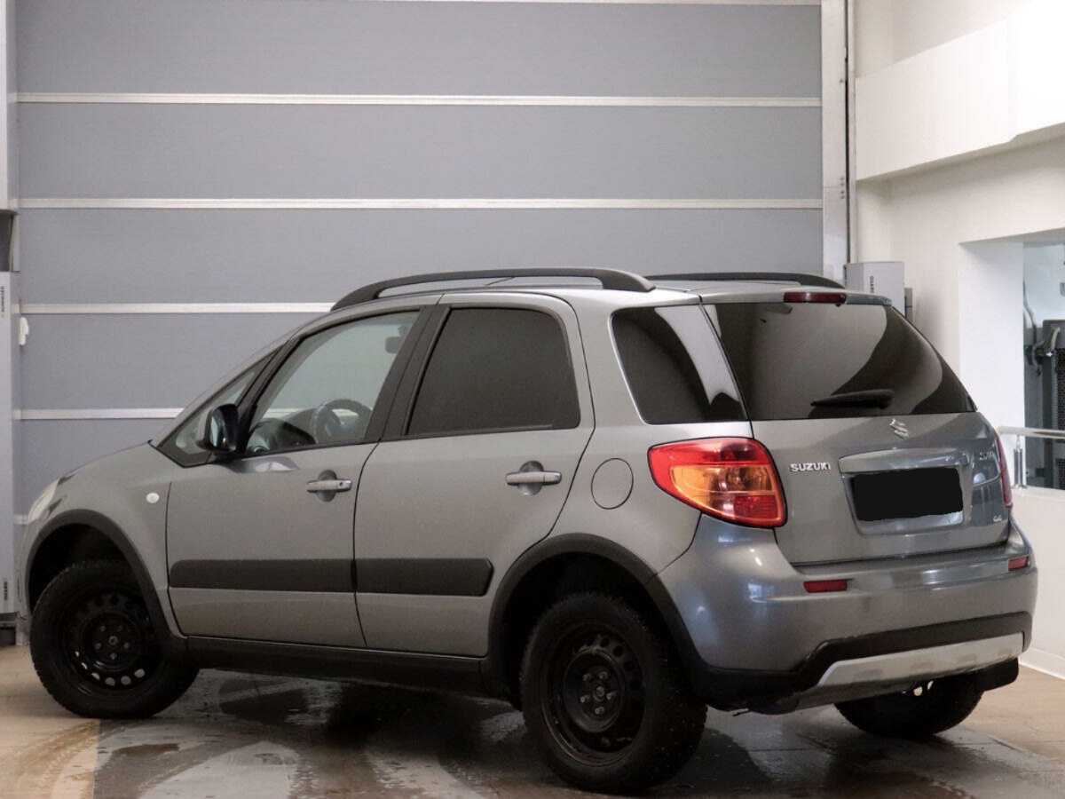 Suzuki SX4 с пробегом — 2012 год. Фото: #5