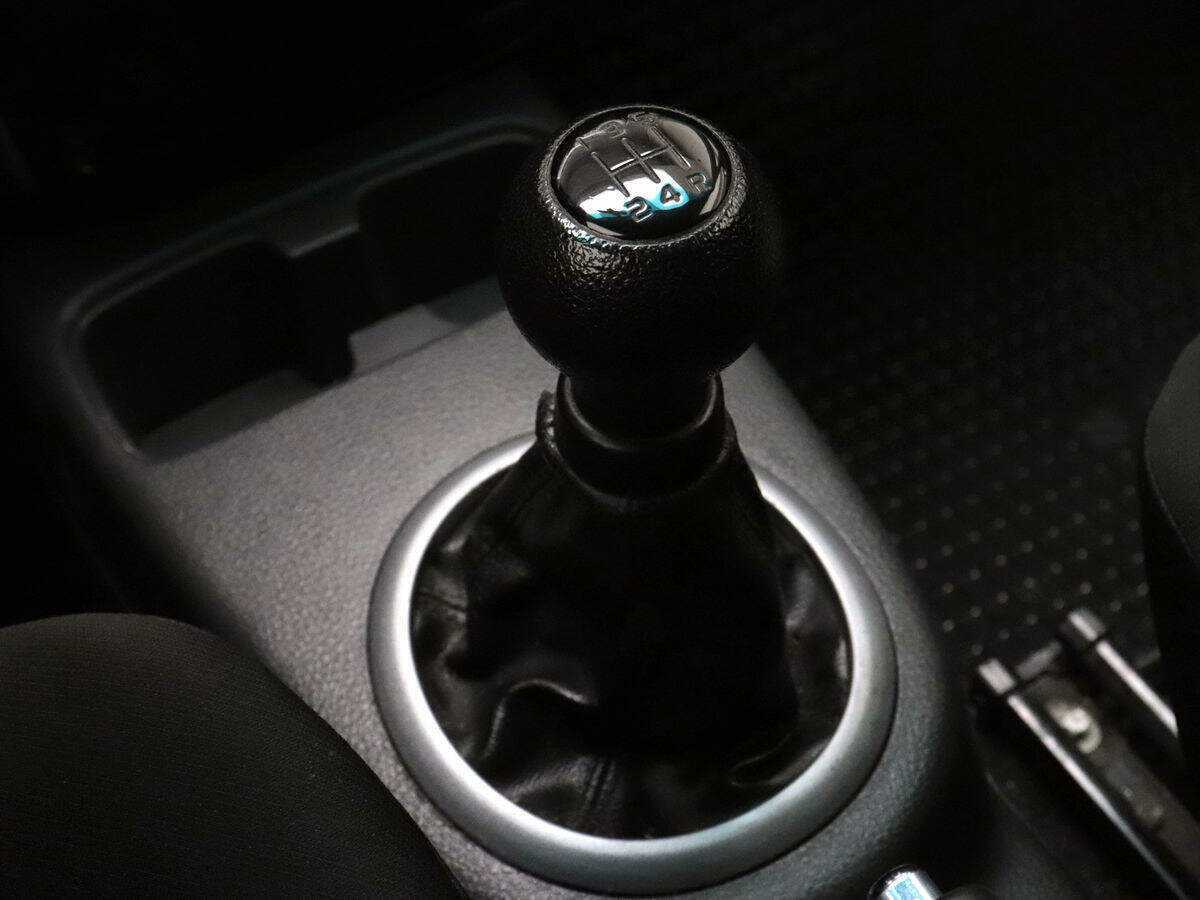 Suzuki SX4 с пробегом — 2012 год. Фото: #9