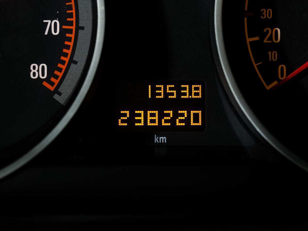 Opel Astra с пробегом — 2012 год. Фото: #15