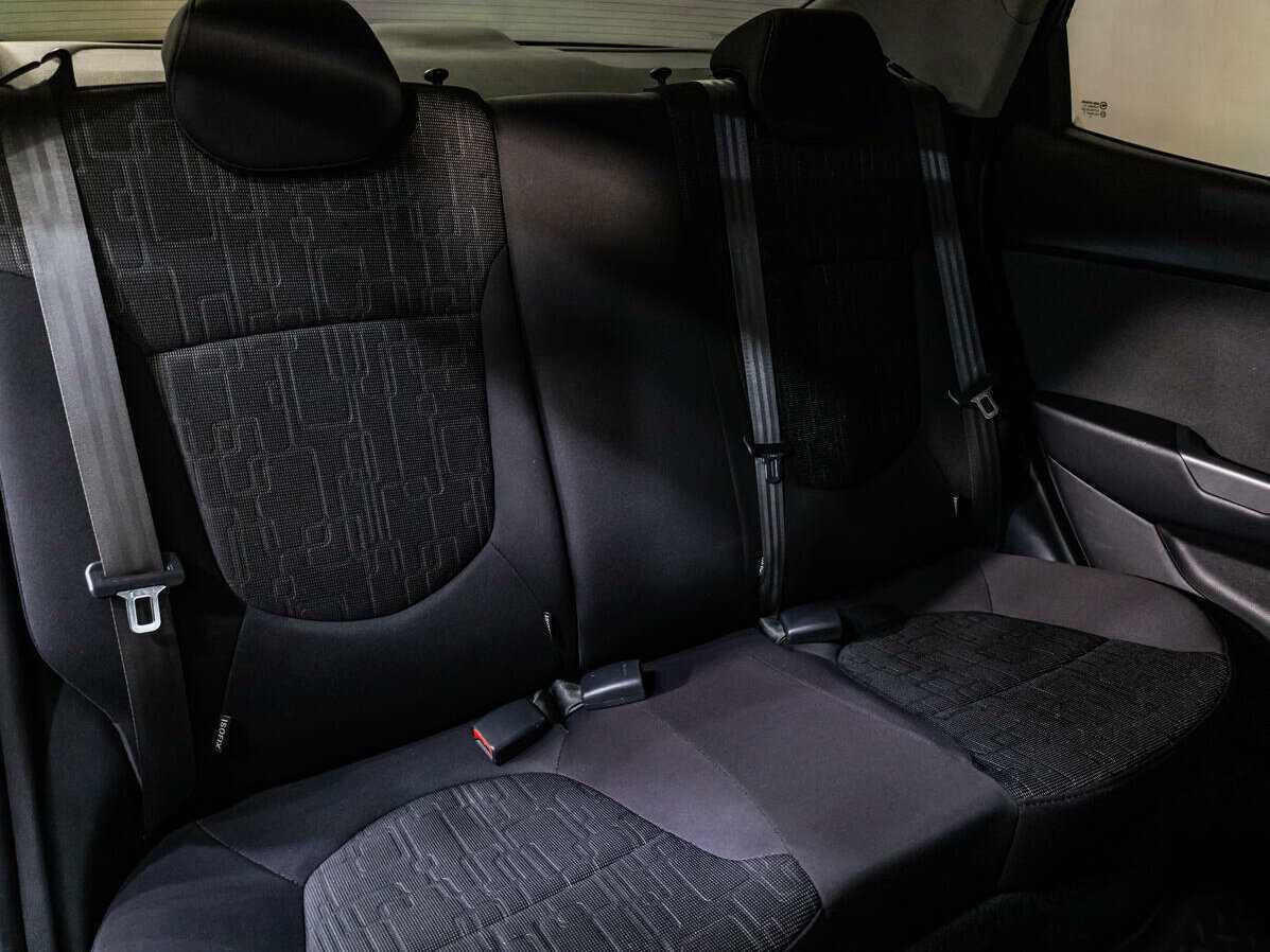 Kia Rio с пробегом — 2014 год. Фото: #8