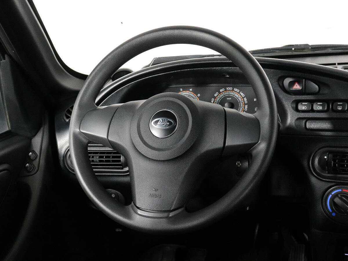 Lada (ВАЗ) Niva с пробегом — 2021 год. Фото: #11