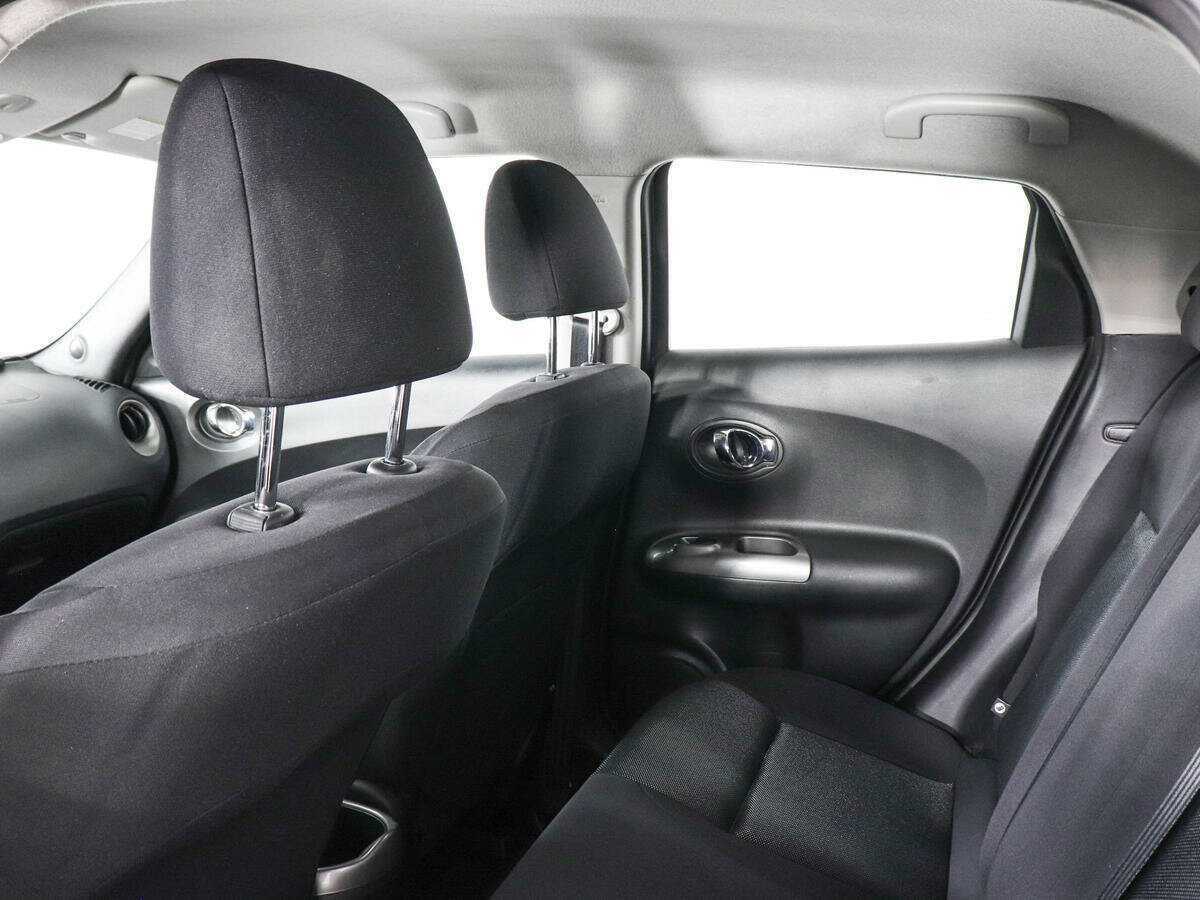 Nissan Juke с пробегом — 2012 год. Фото: #11