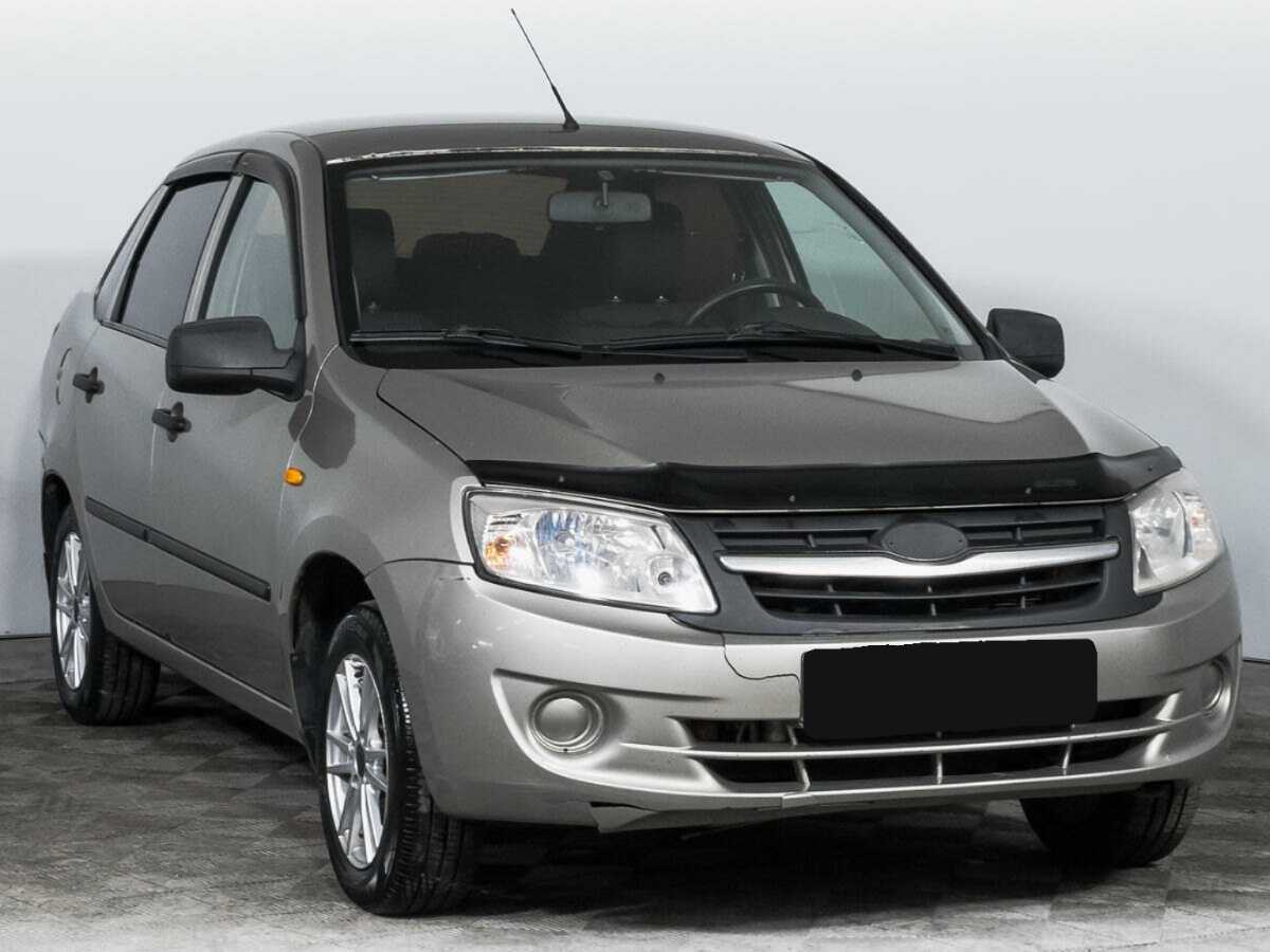 Lada (ВАЗ) Granta с пробегом — 2012 год. Фото: #2