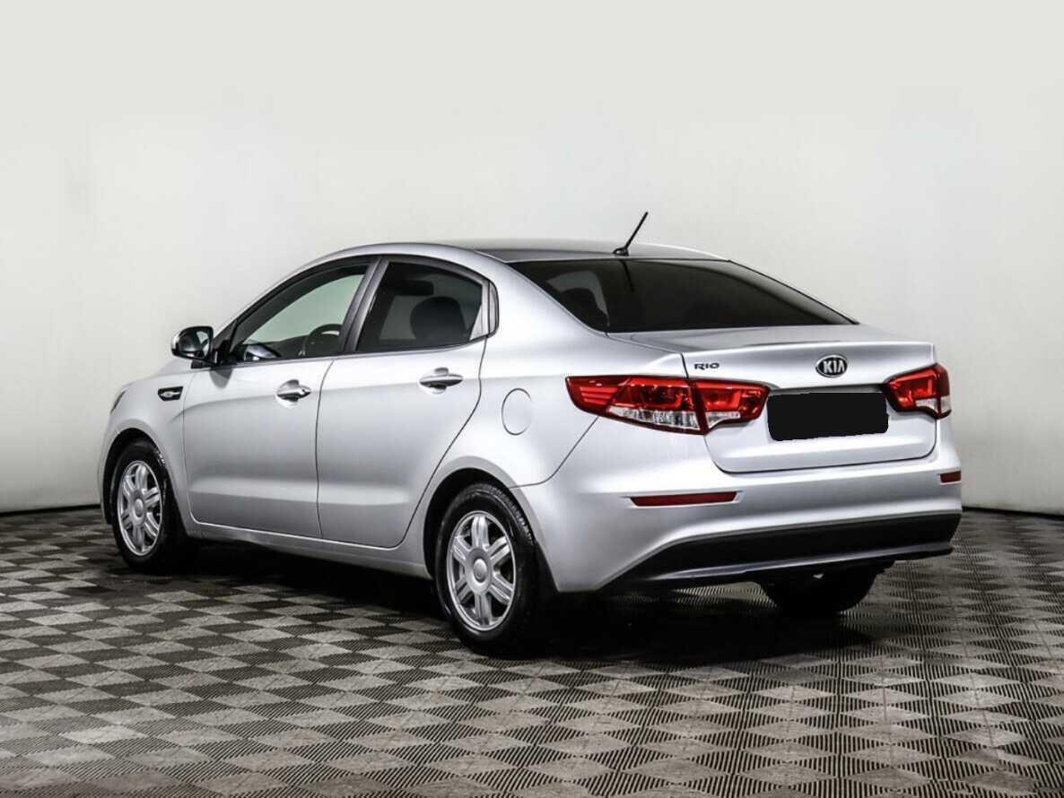 Kia Rio с пробегом — 2016 год. Фото: #5