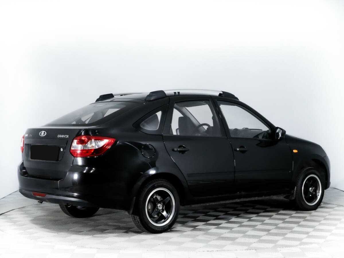 Lada (ВАЗ) Granta с пробегом — 2015 год. Фото: #4