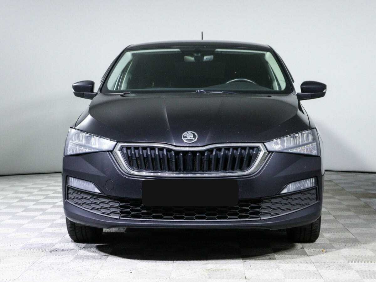 Skoda Rapid с пробегом — 2021 год. Фото: #1