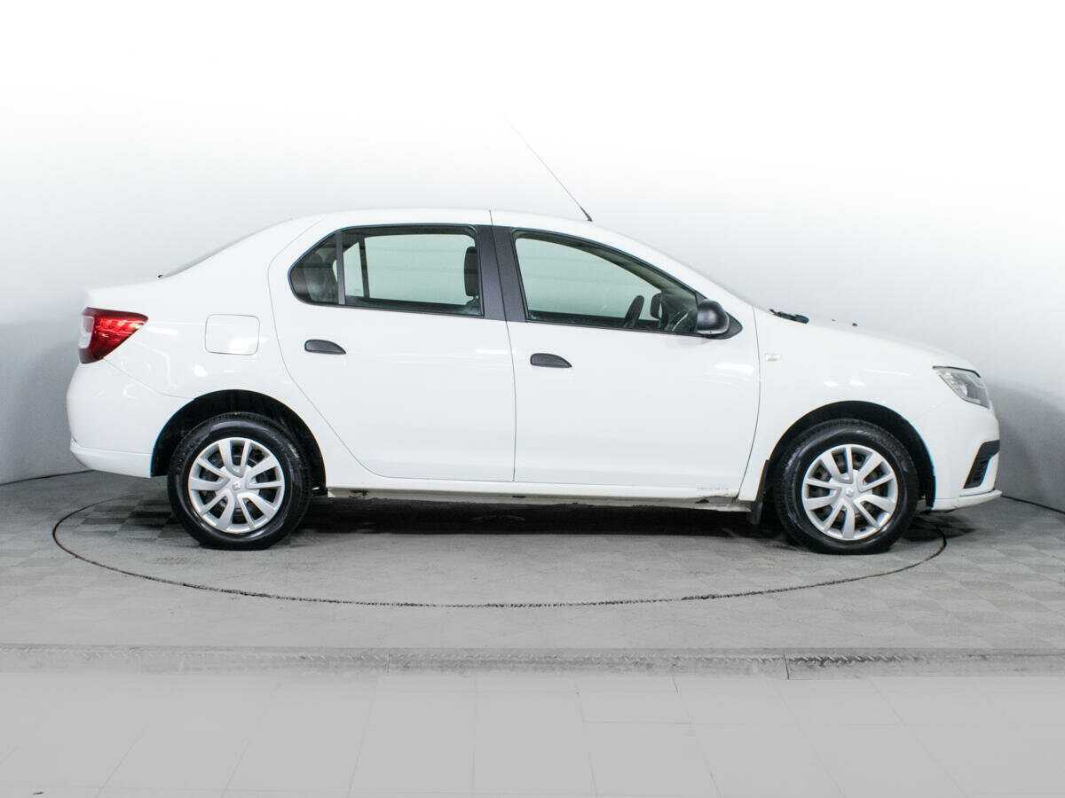 Renault Logan с пробегом — 2019 год. Фото: #1