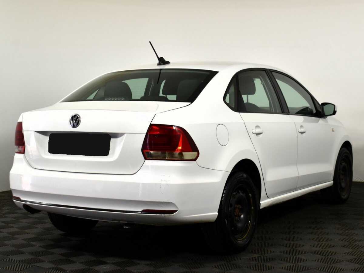 Volkswagen Polo с пробегом — 2019 год. Фото: #3