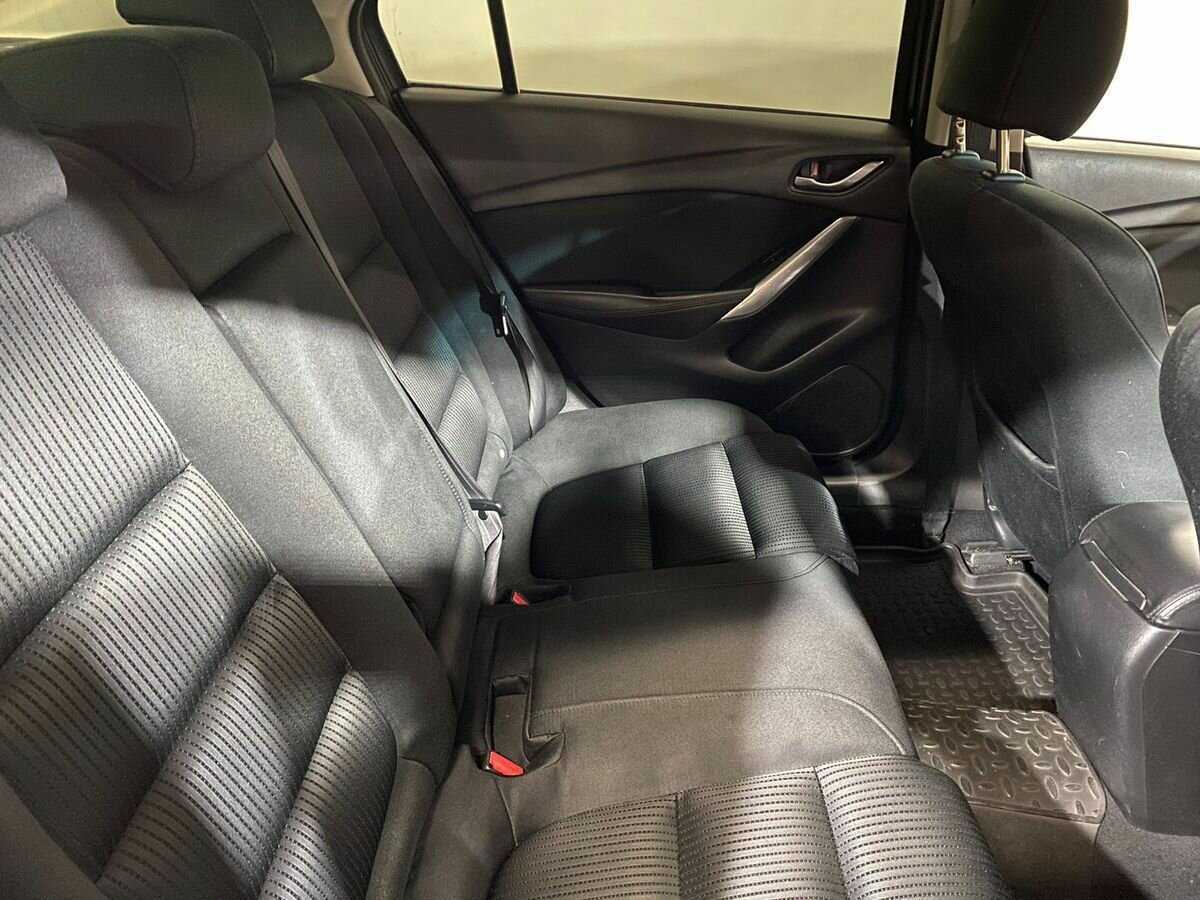 Mazda 6 с пробегом — 2012 год. Фото: #10