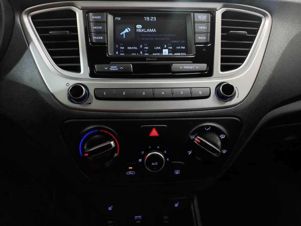 Hyundai Solaris с пробегом — 2020 год. Фото: #12