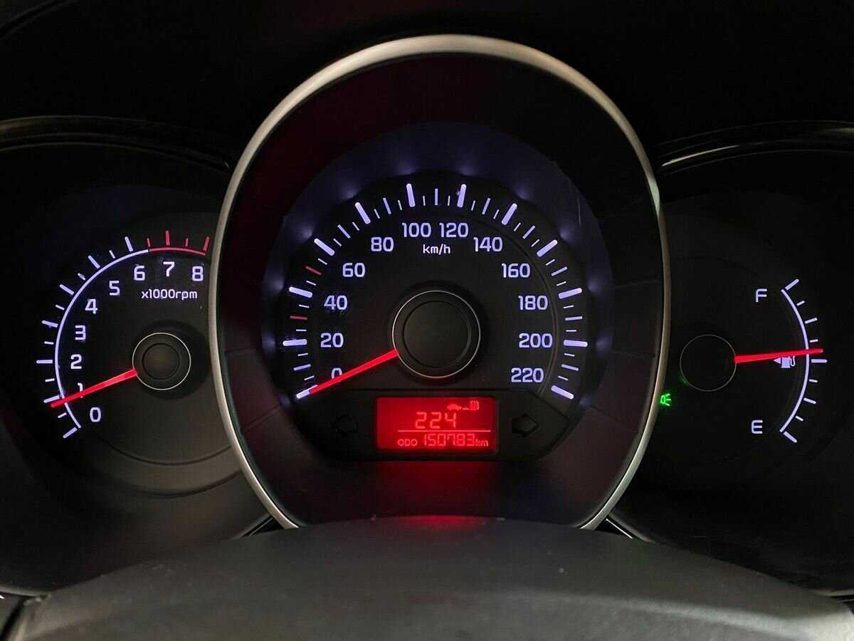 Kia Rio с пробегом — 2014 год. Фото: #12