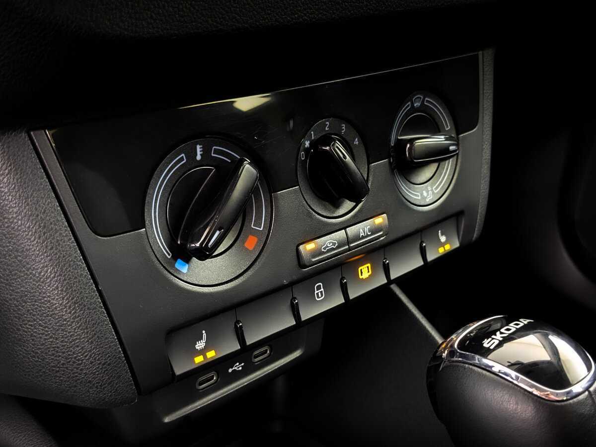 Skoda Rapid с пробегом — 2021 год. Фото: #20