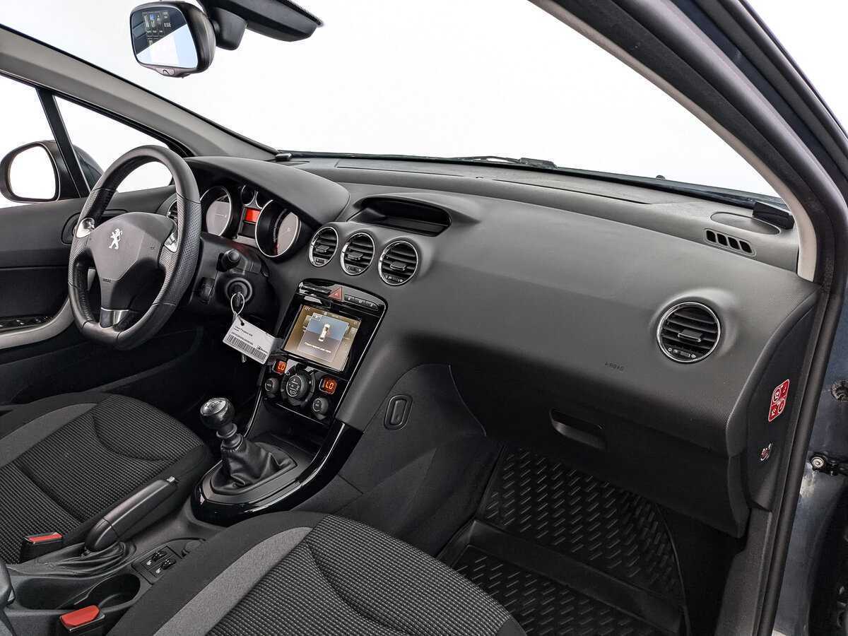 Peugeot 408 с пробегом — 2020 год. Фото: #8