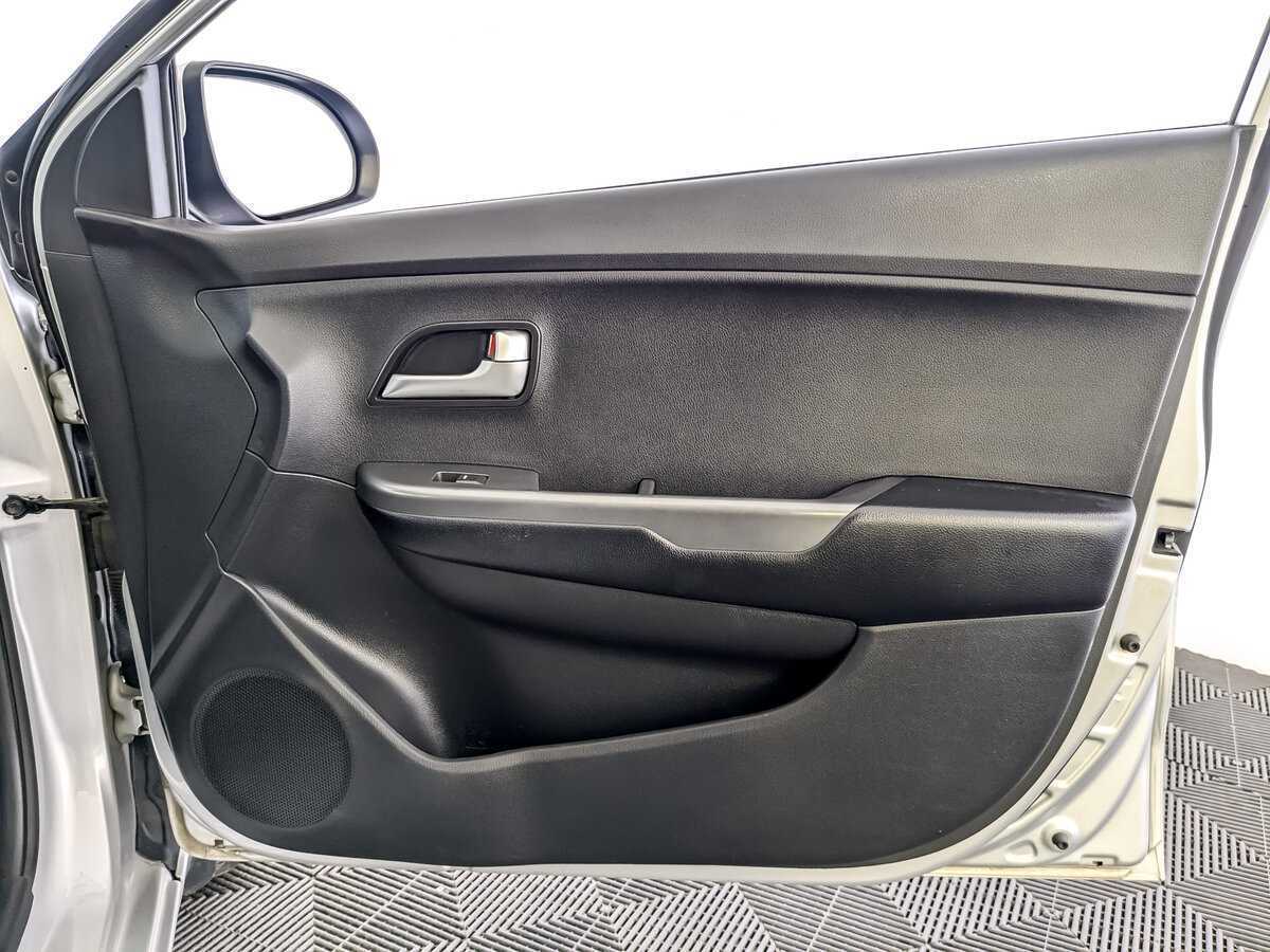 Купить Киа Рио, 2016, 111 223 км.. Фото: #19