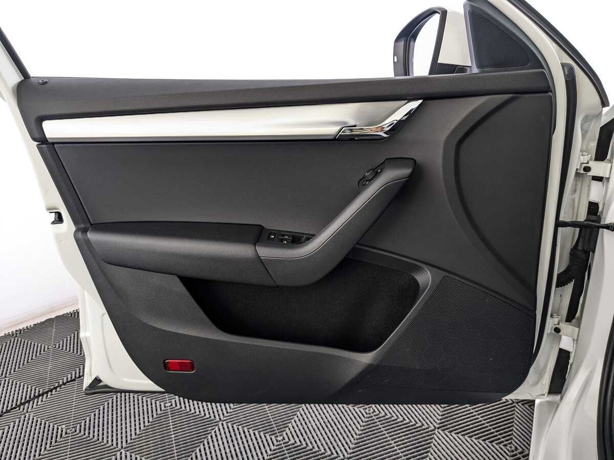 Skoda Octavia с пробегом — 2019 год. Фото: #14