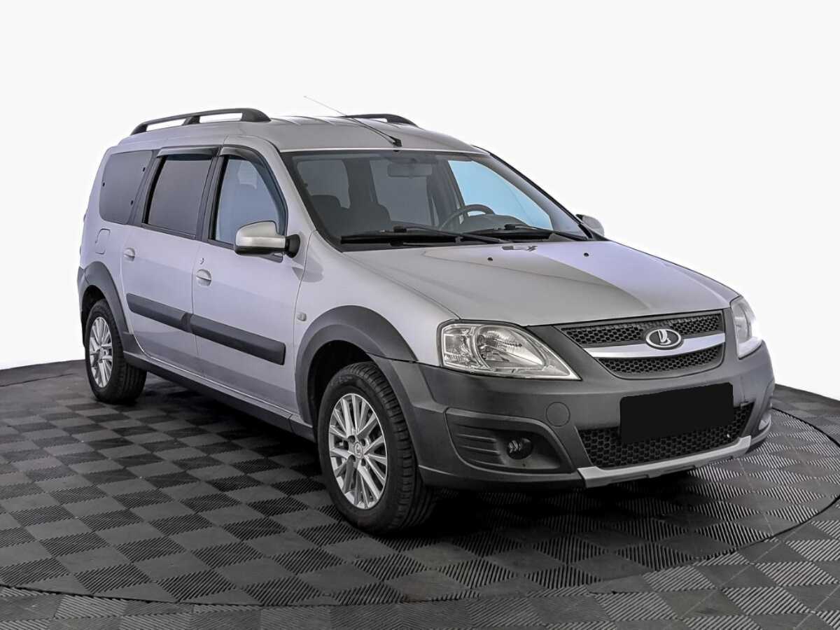 Lada (ВАЗ) Largus с пробегом — 2017 год. Фото: #2