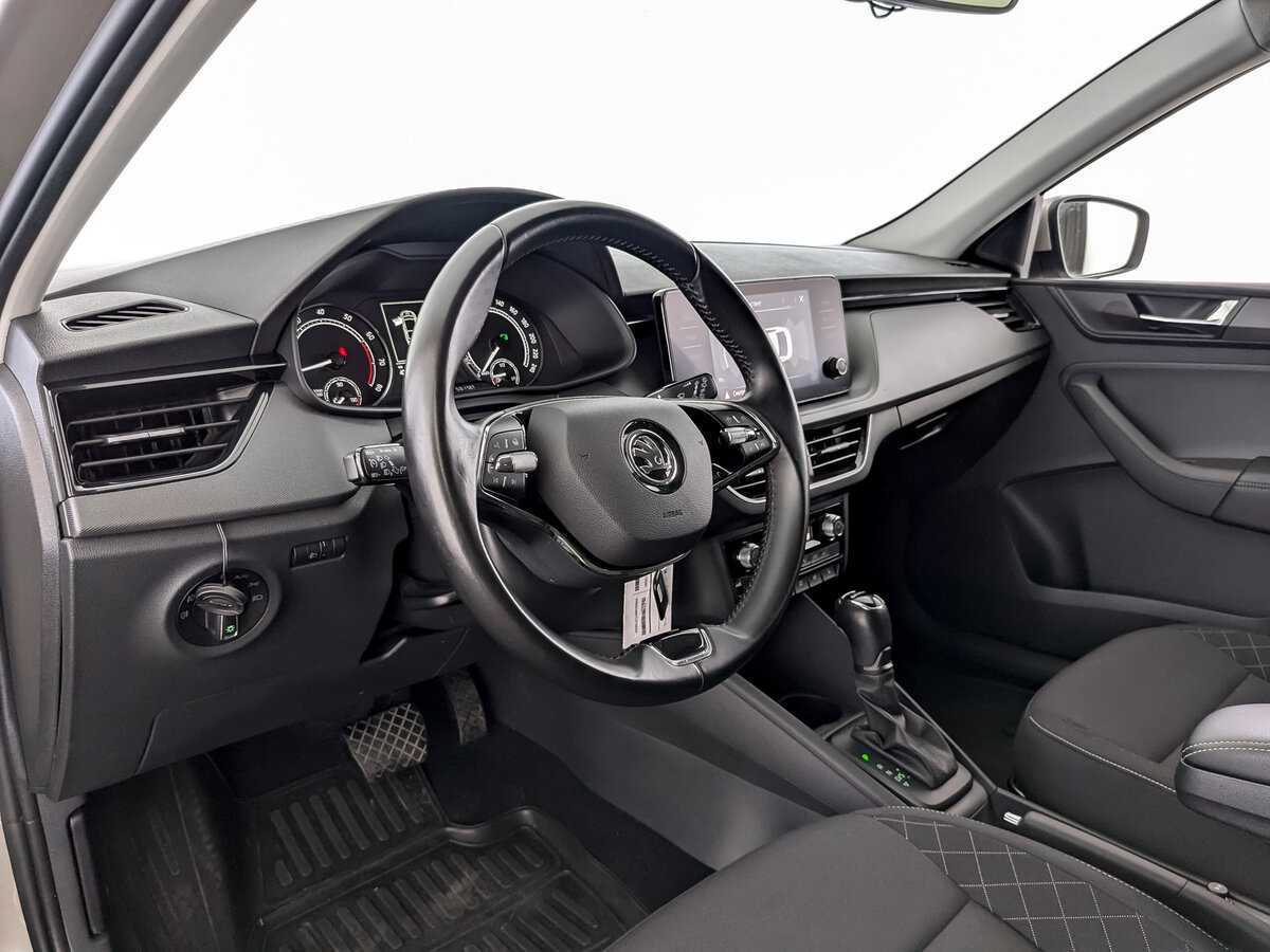 Skoda Rapid с пробегом — 2020 год. Фото: #13