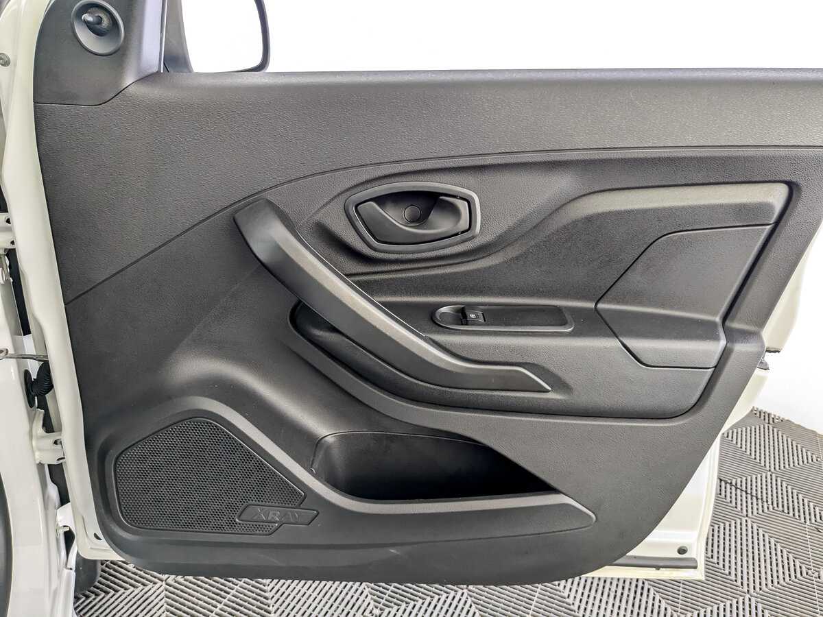 Lada (ВАЗ) XRAY с пробегом — 2018 год. Фото: #18