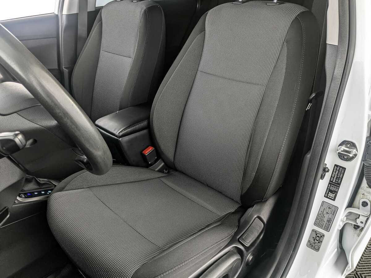 Hyundai Solaris с пробегом — 2020 год. Фото: #14